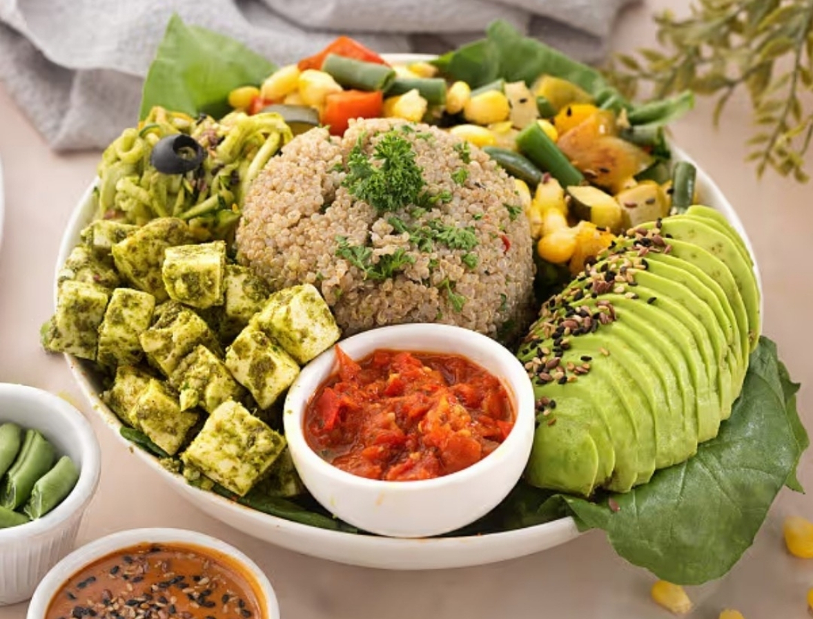 The Mexican Bowl - Za'tar Cottage Cheese